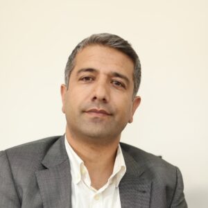 دانیال چشمه علایی